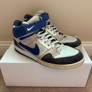 Nike high top sneakers